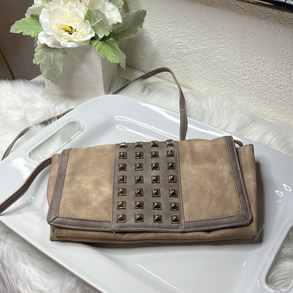 Studded Tan Shoulder/Crossbody or Clutch - Picture 13 of 13